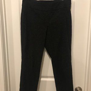 Up Black Lace textured pullon crop pant size 12
